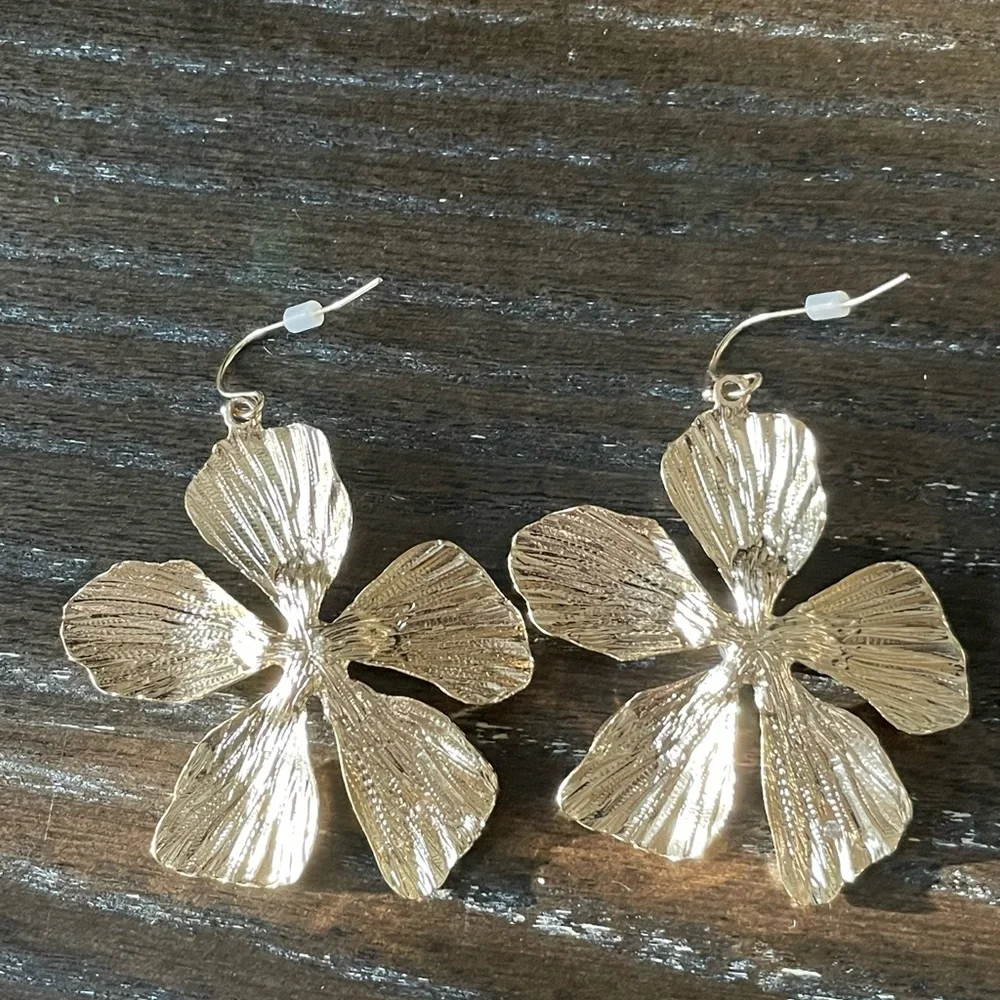 Goldtone Floral Faux Pearl Earrings | Classic Elegance Quiet Luxury - Picture 6 of 15